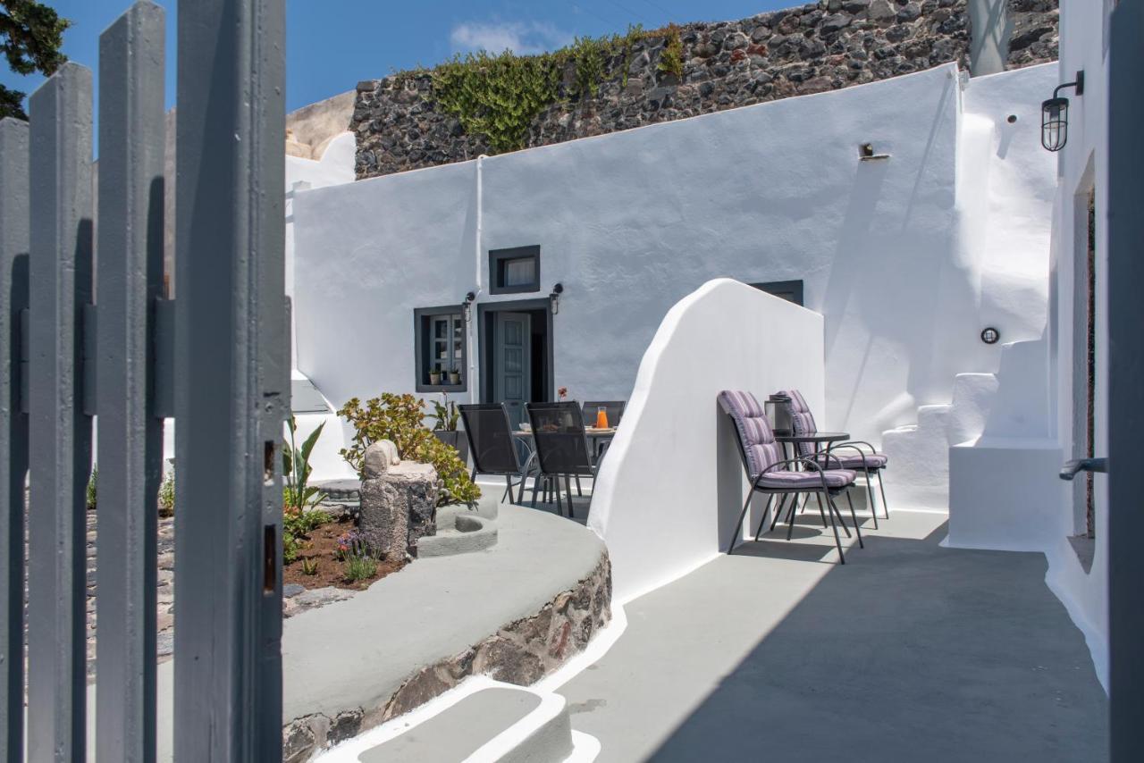 Noelia Suites Oia  Exterior photo